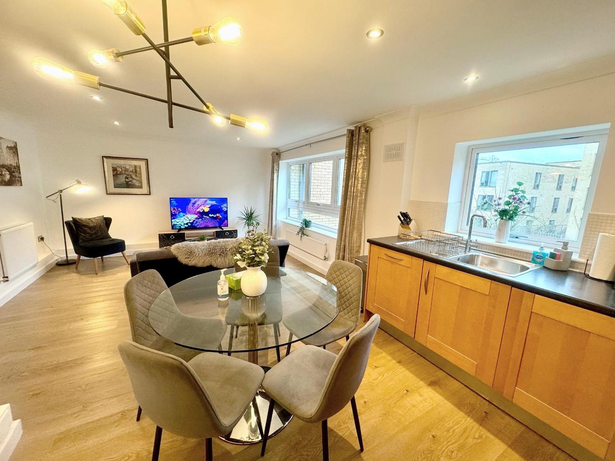 Kiwi Tree Serviced Apartment Cambridge  Exterior photo