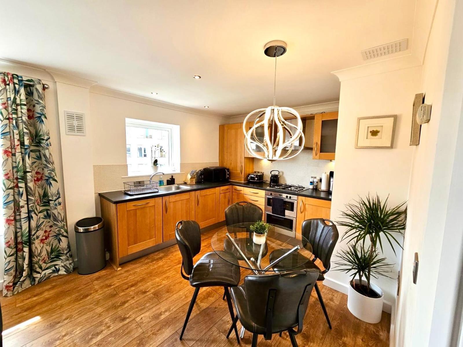 Kiwi Tree Serviced Apartment Cambridge  Exterior photo
