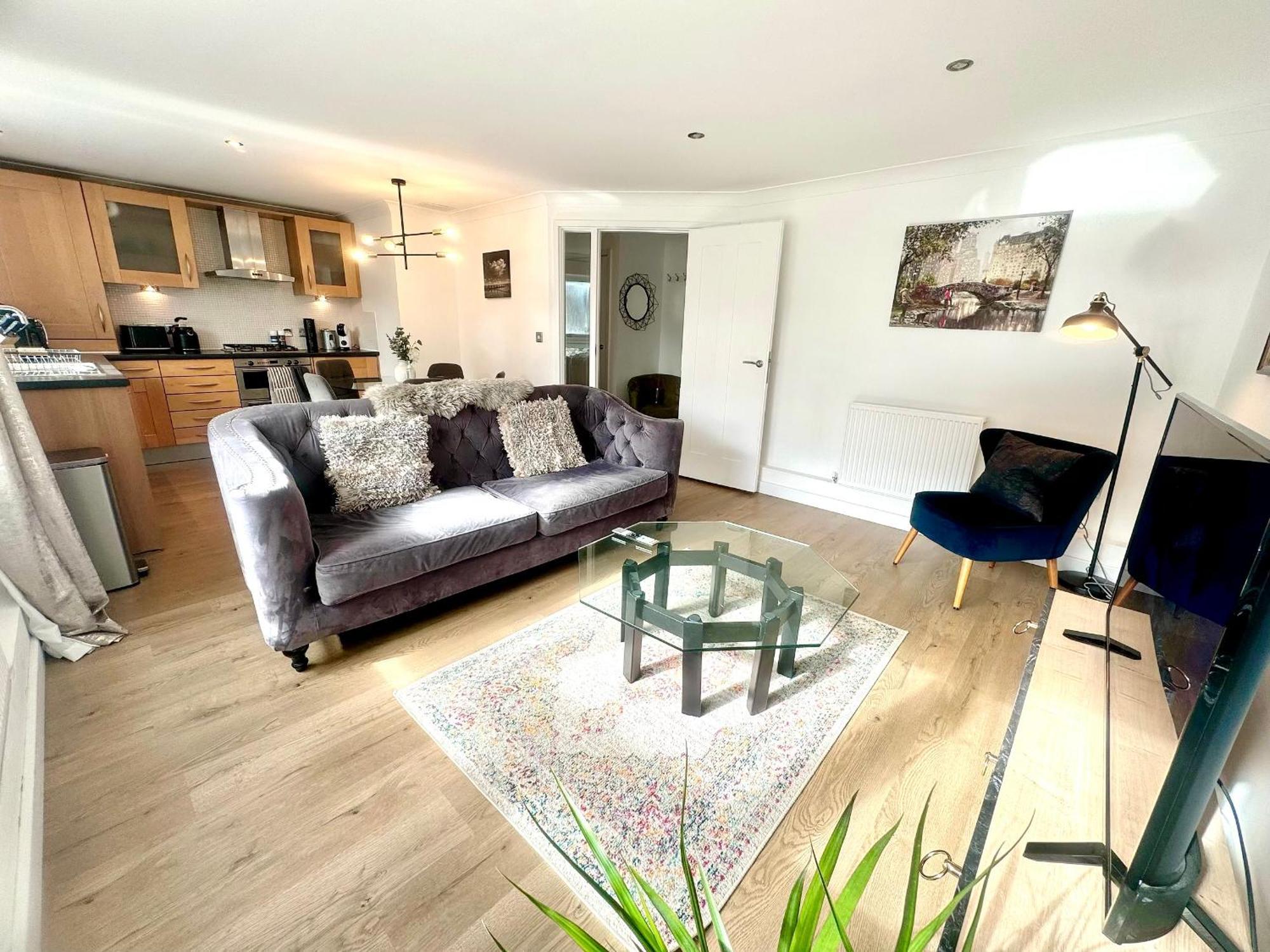 Kiwi Tree Serviced Apartment Cambridge  Exterior photo